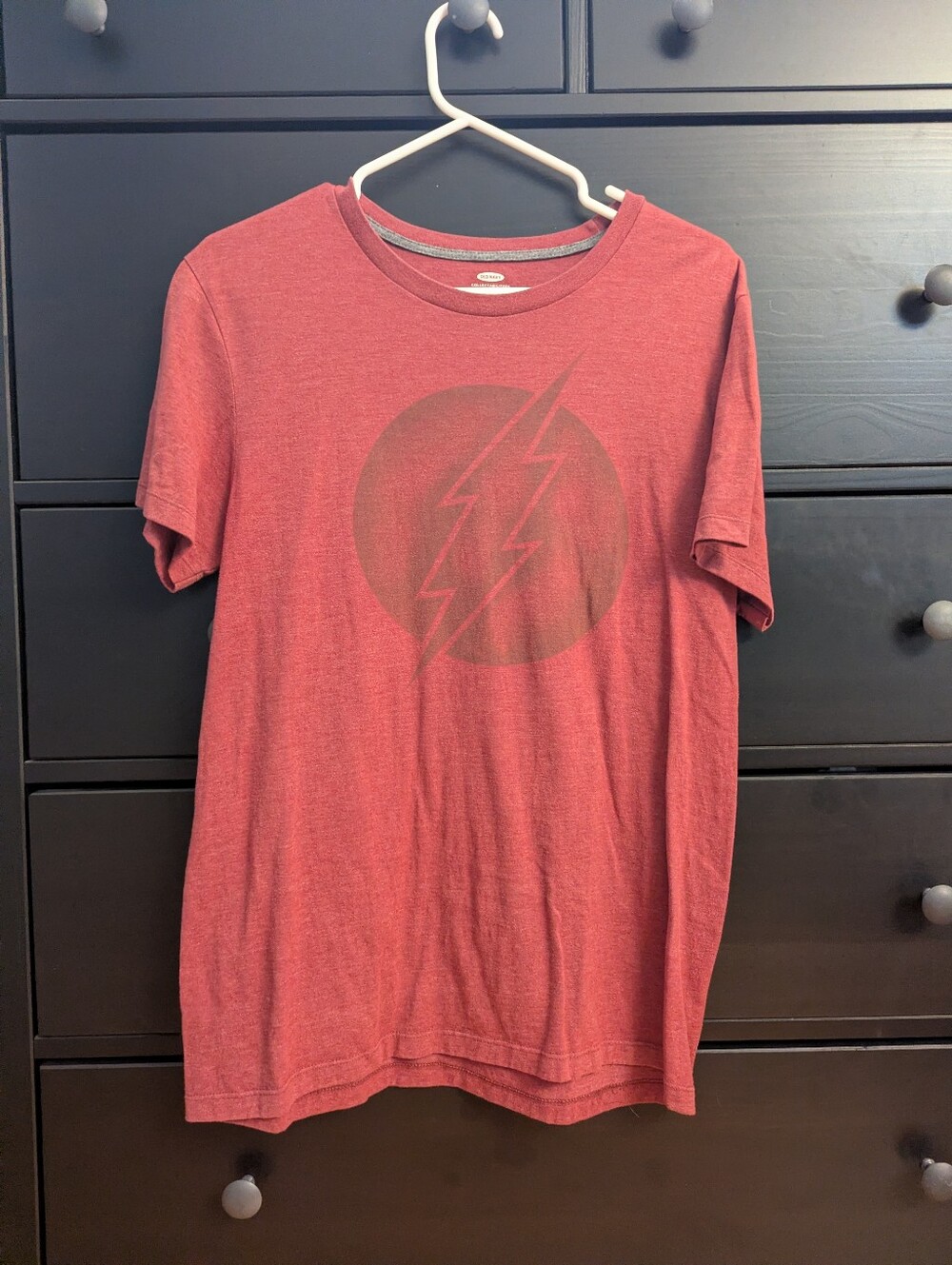 Old Navy Collectabili-Tees DC Comics The Flash Graphic T-Shirt Maroon / Burgundy